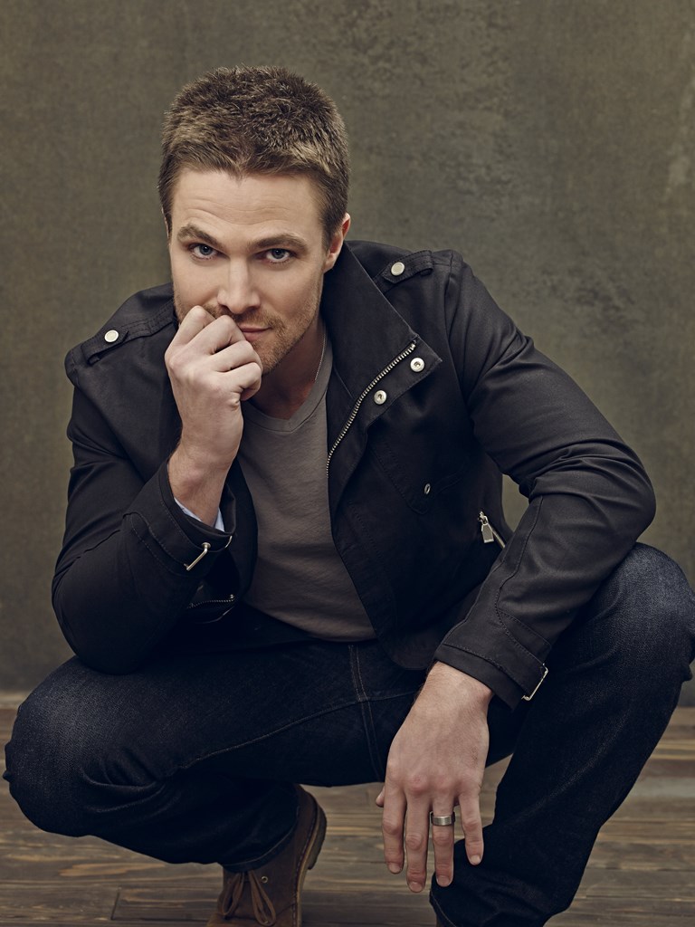 Stephen Amell Wallpapers