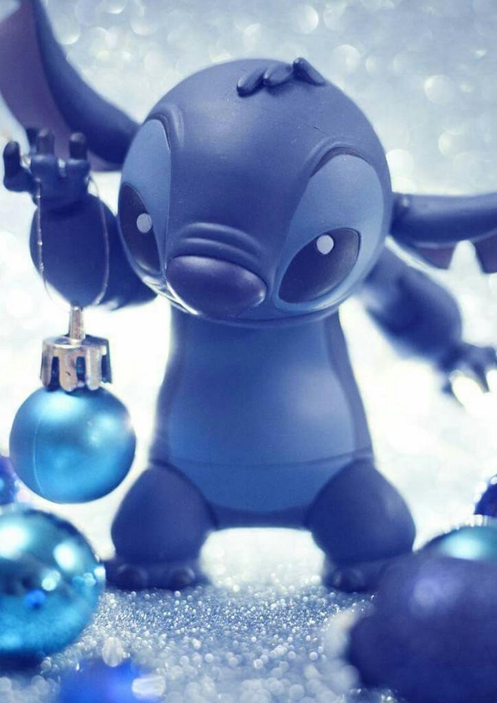 Stitch Christmas Wallpapers