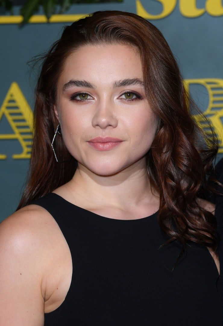 Stunning Florence Pugh Wallpapers