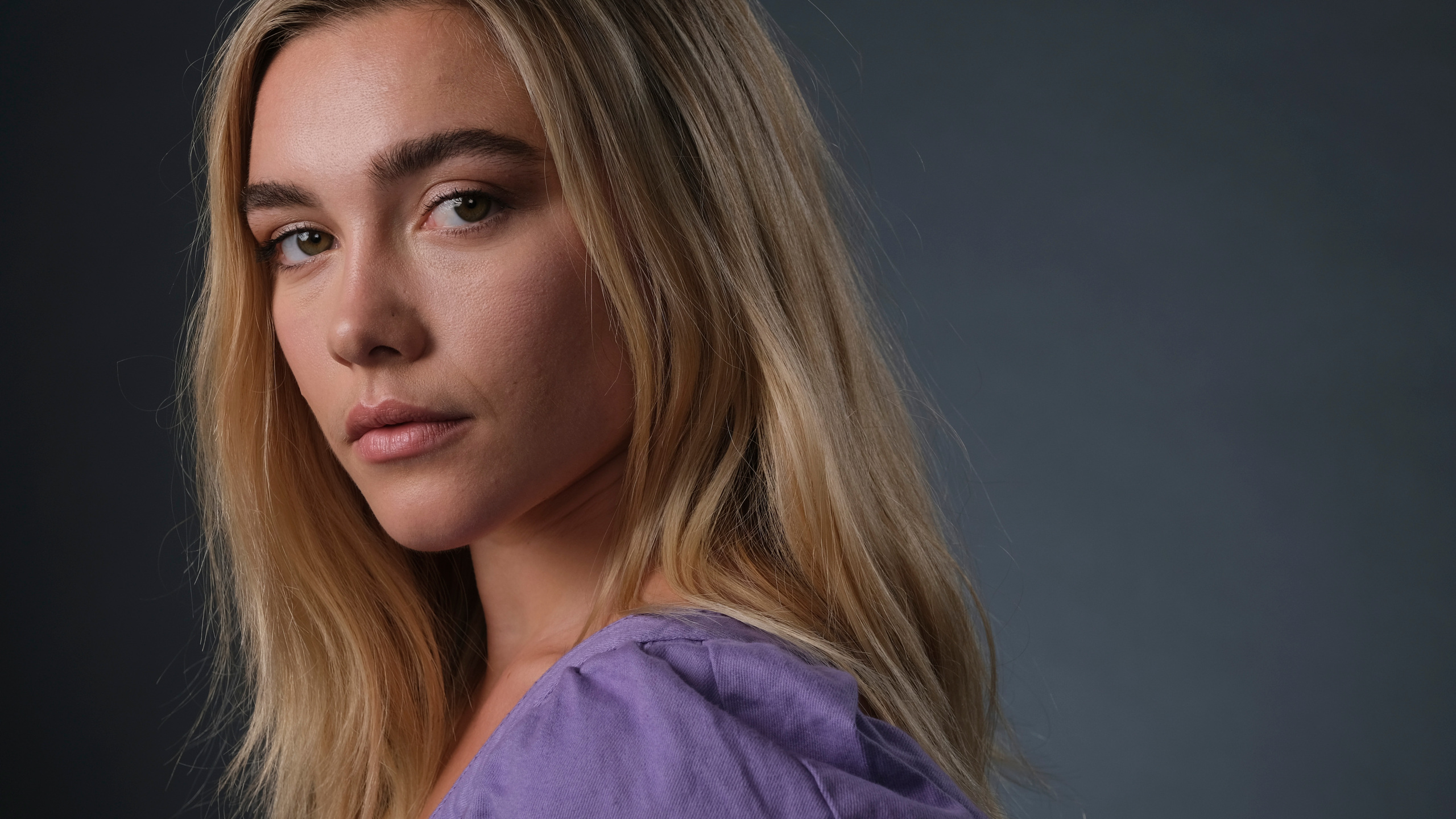 Stunning Florence Pugh Wallpapers