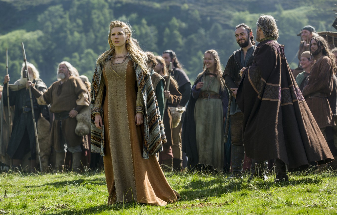 Stunning Katheryn Winnick Vikings Actress Wallpapers