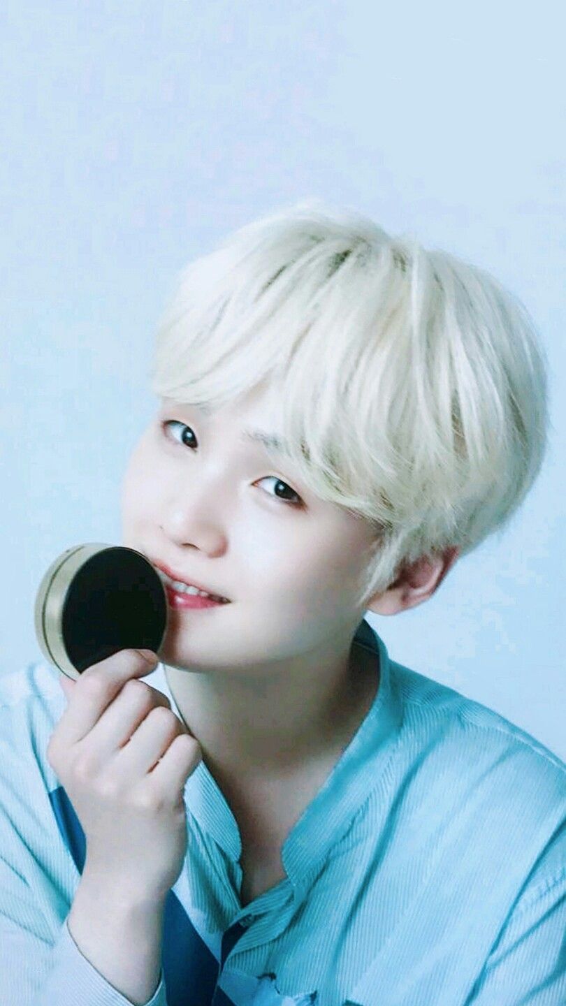 Suga Cute Photos Wallpapers