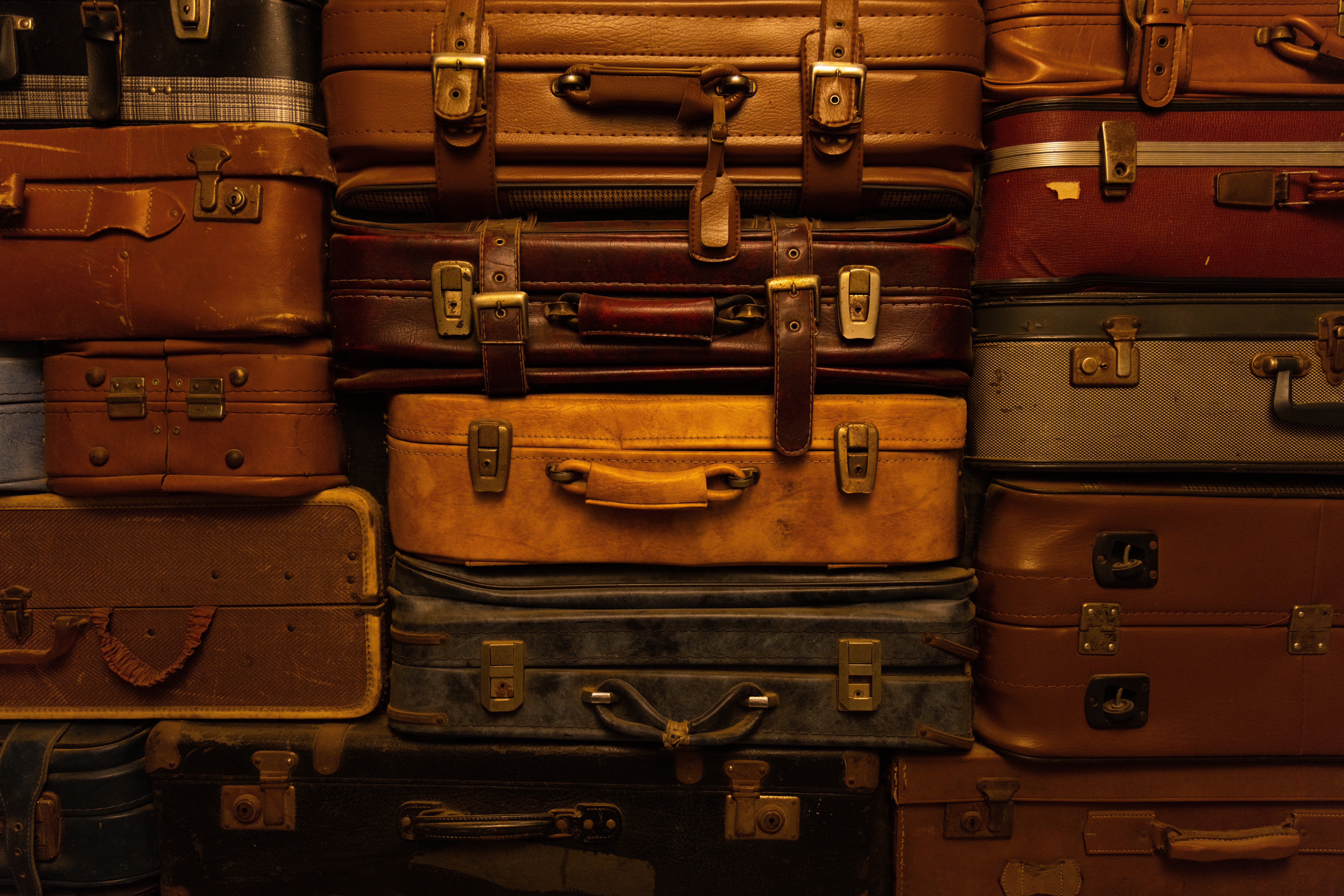 Suitcase Wallpapers