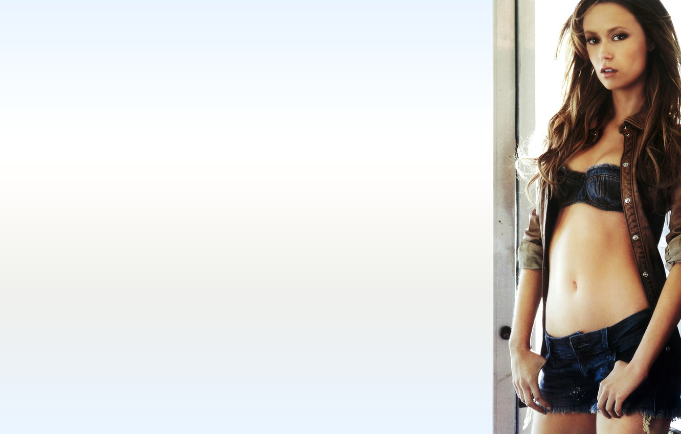 Summer Glau Wallpapers