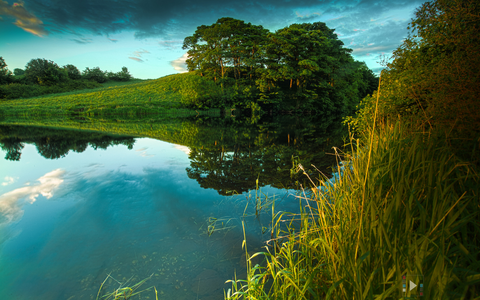 Summer Lake Wallpapers