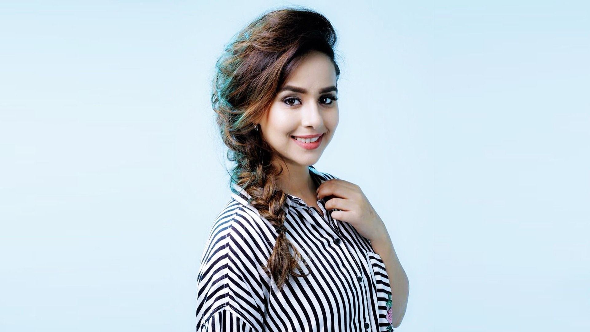 Sunanda Sharma Hot Wallpapers