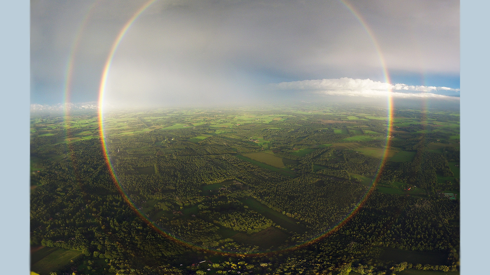 Sunlight Circle Light Color Rays Rainbow Wallpapers