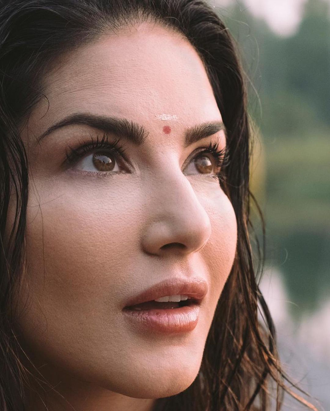 Sunny Leone Wallpapers