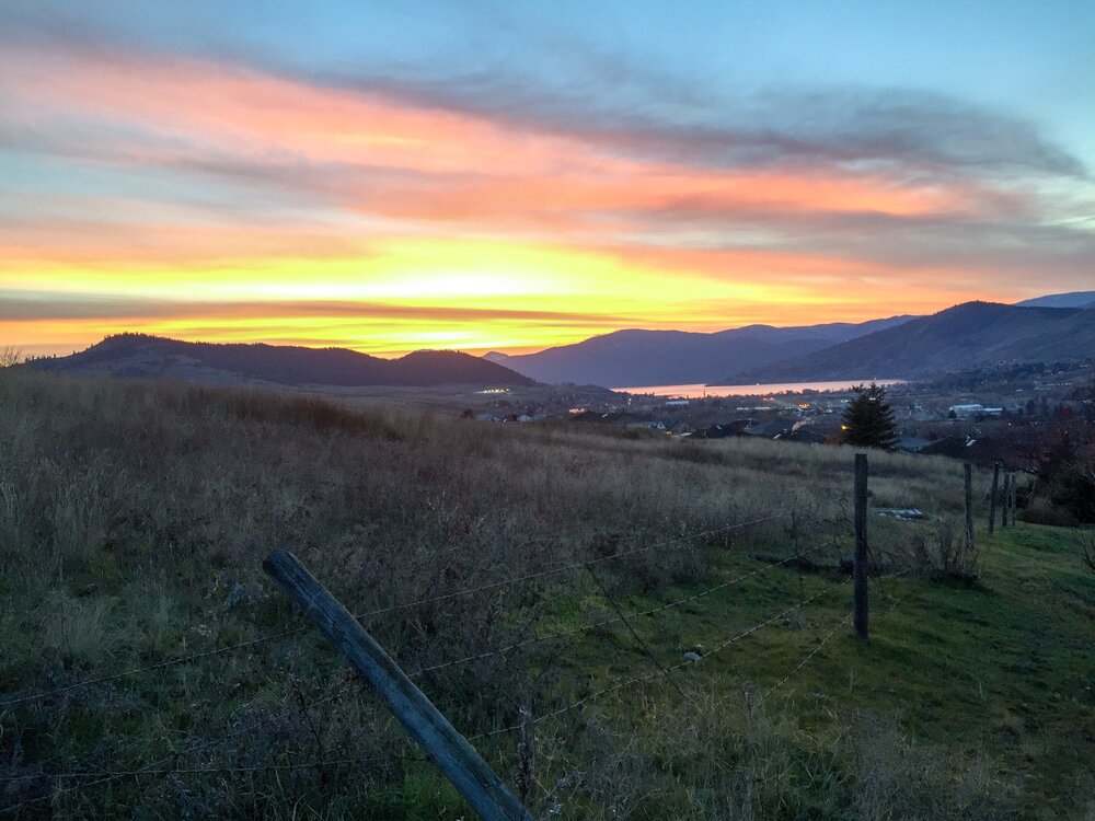 Sunrise Over Kamloops Lake Wallpapers