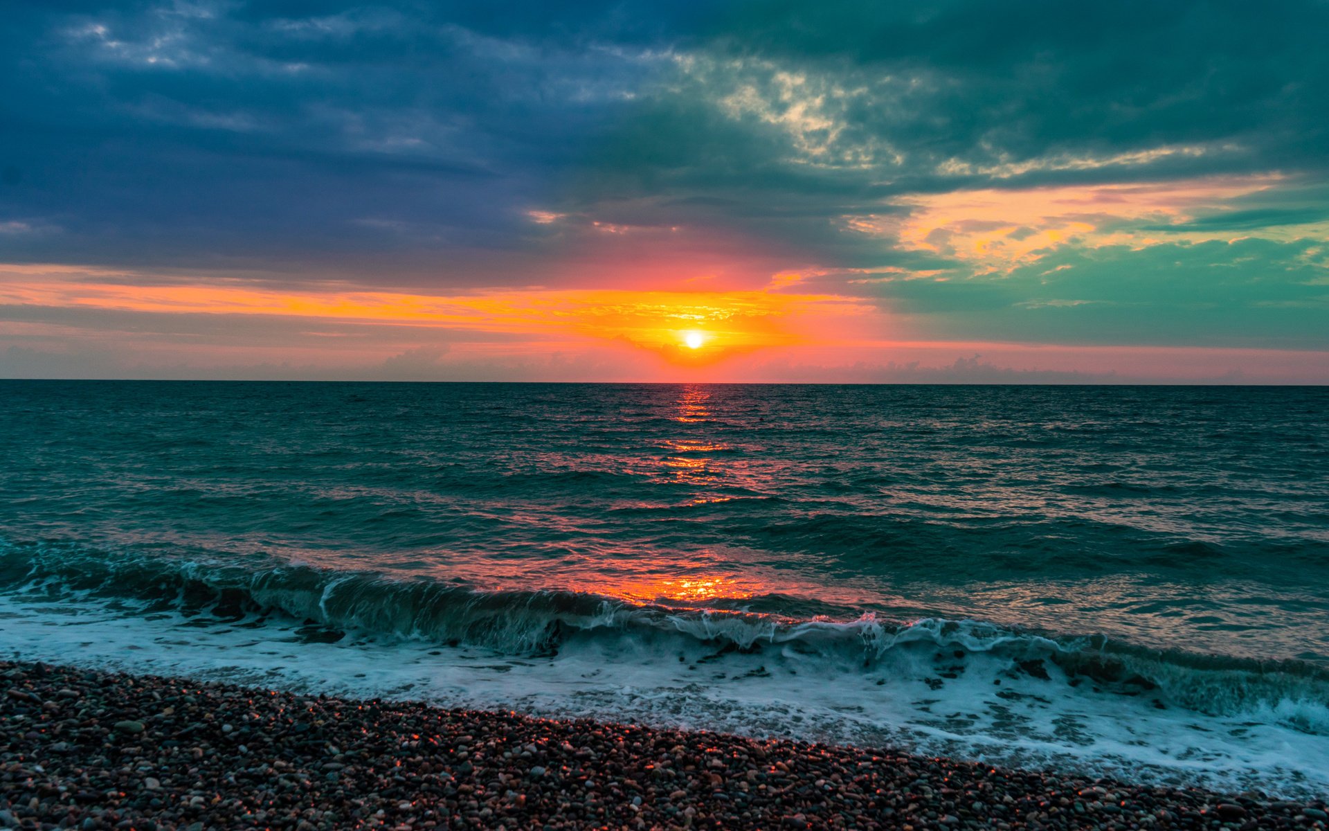 Sunset In Black Sea Wallpapers