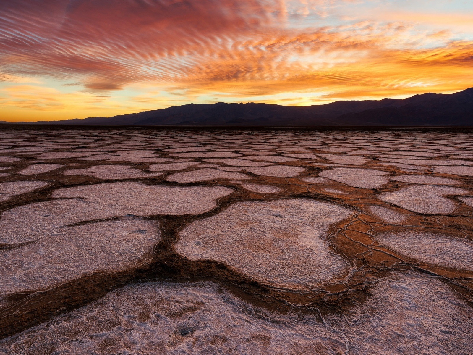 Sunset In Valley Wallpapers