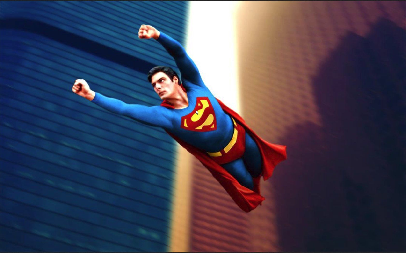 Superman Flying Wallpapers