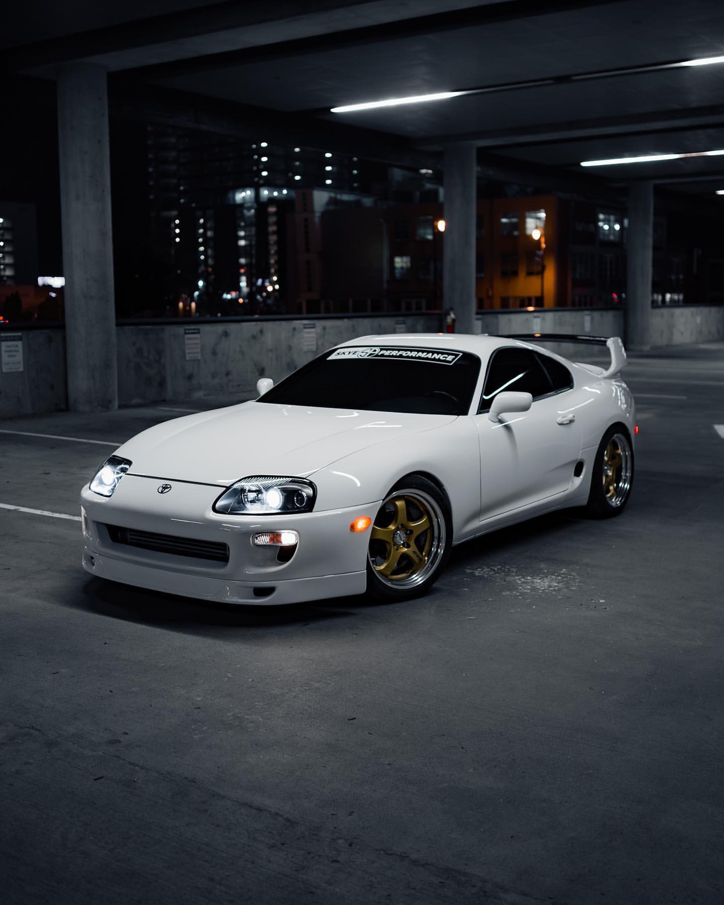 Supra White Wallpapers