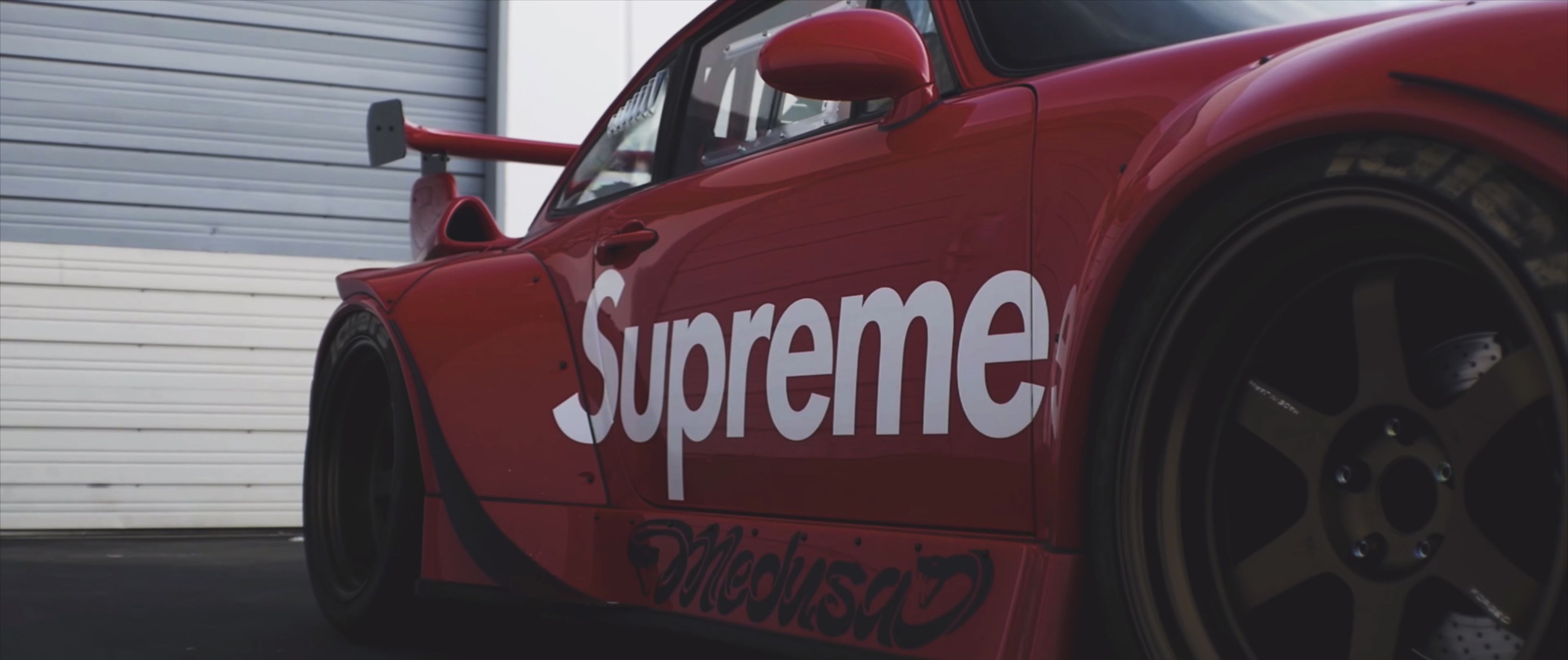 Supreme Car Wallpapers