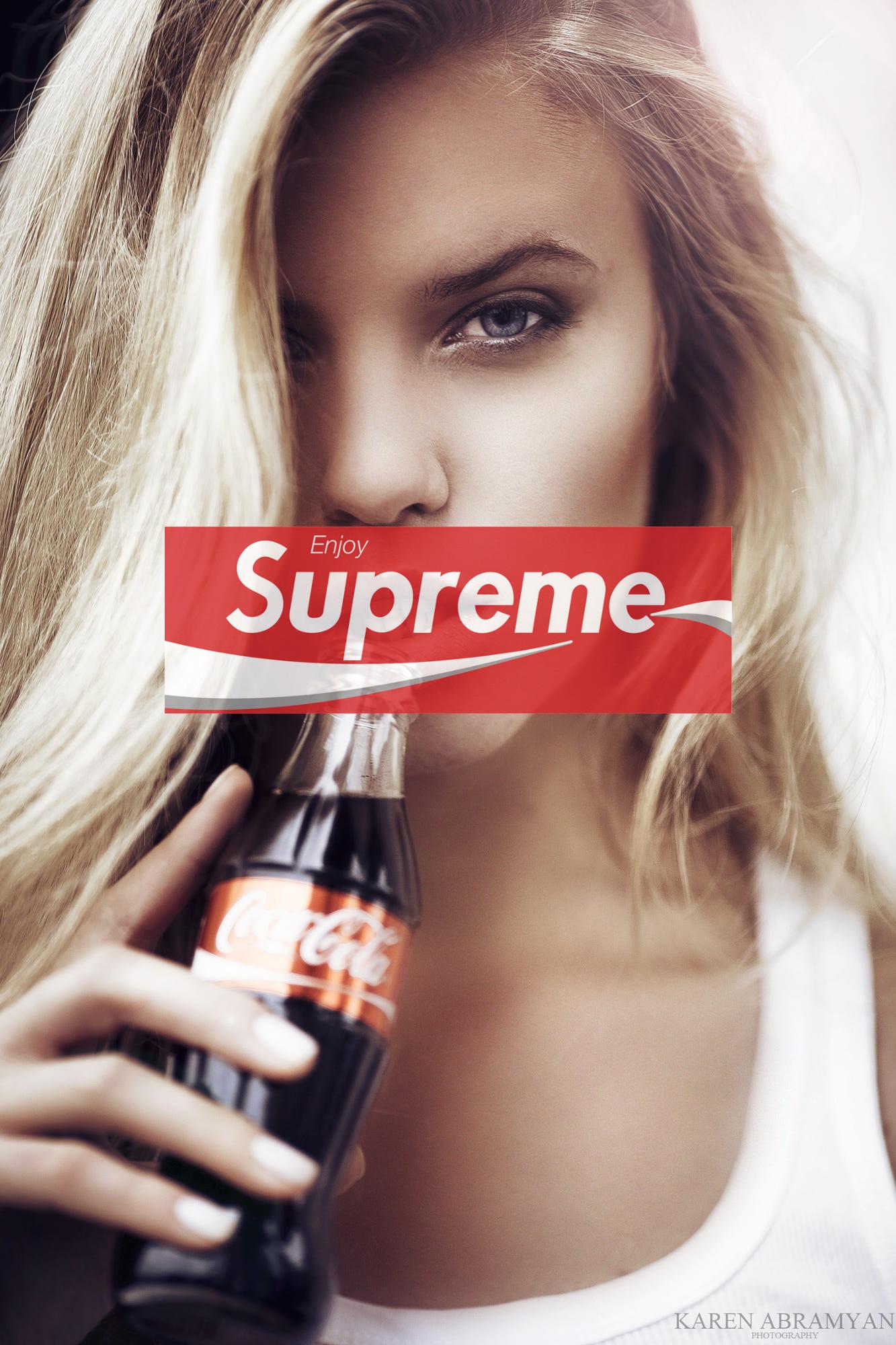 Supreme Girl Wallpapers