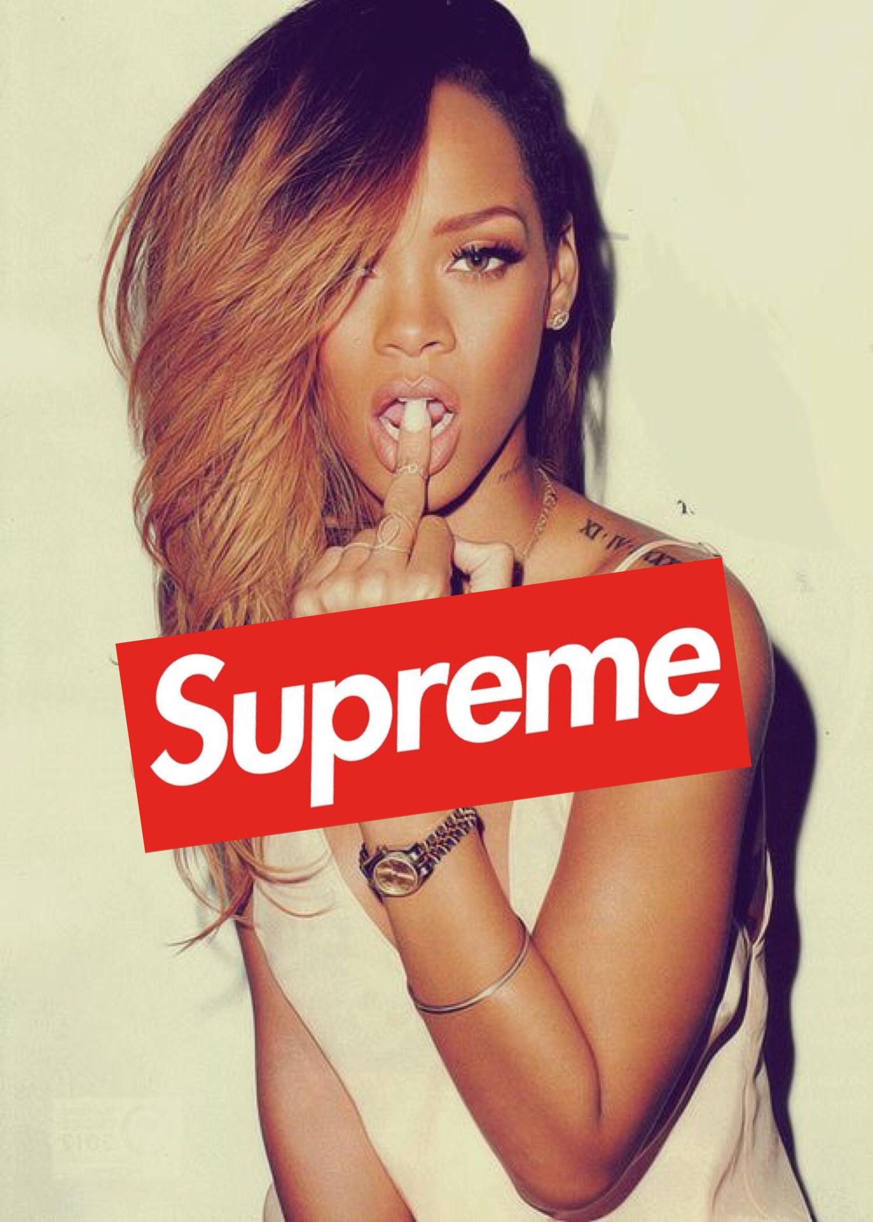 Supreme Hot Girl Wallpapers