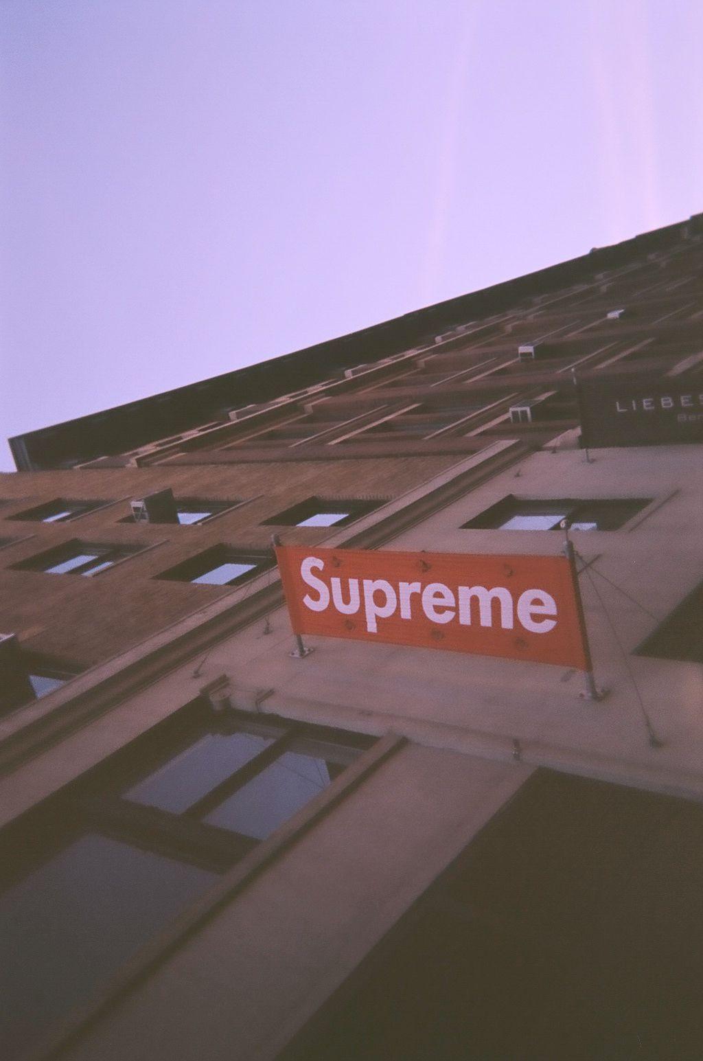 Supreme Iphone 5 Wallpapers