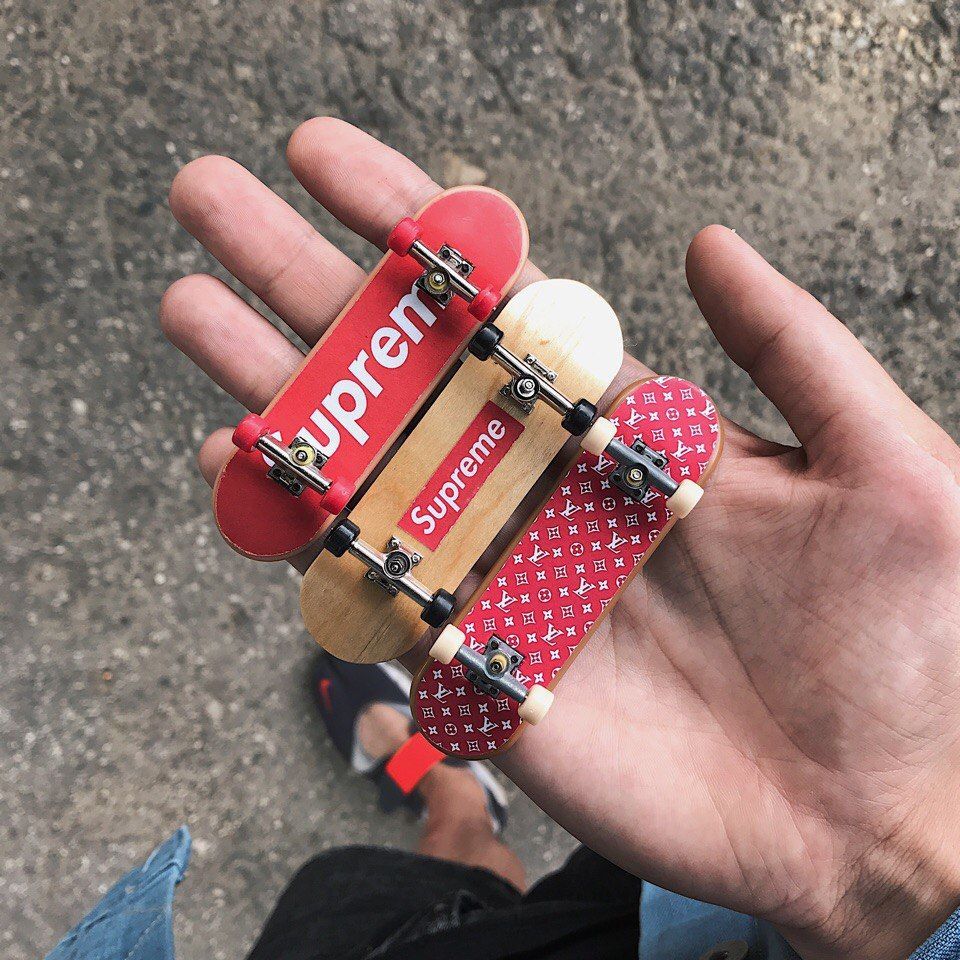 Supreme Skateboard Wallpapers