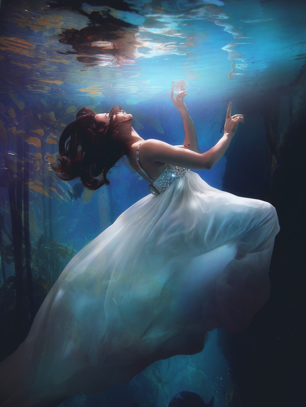 Surreal Women Under Water Wallpapers