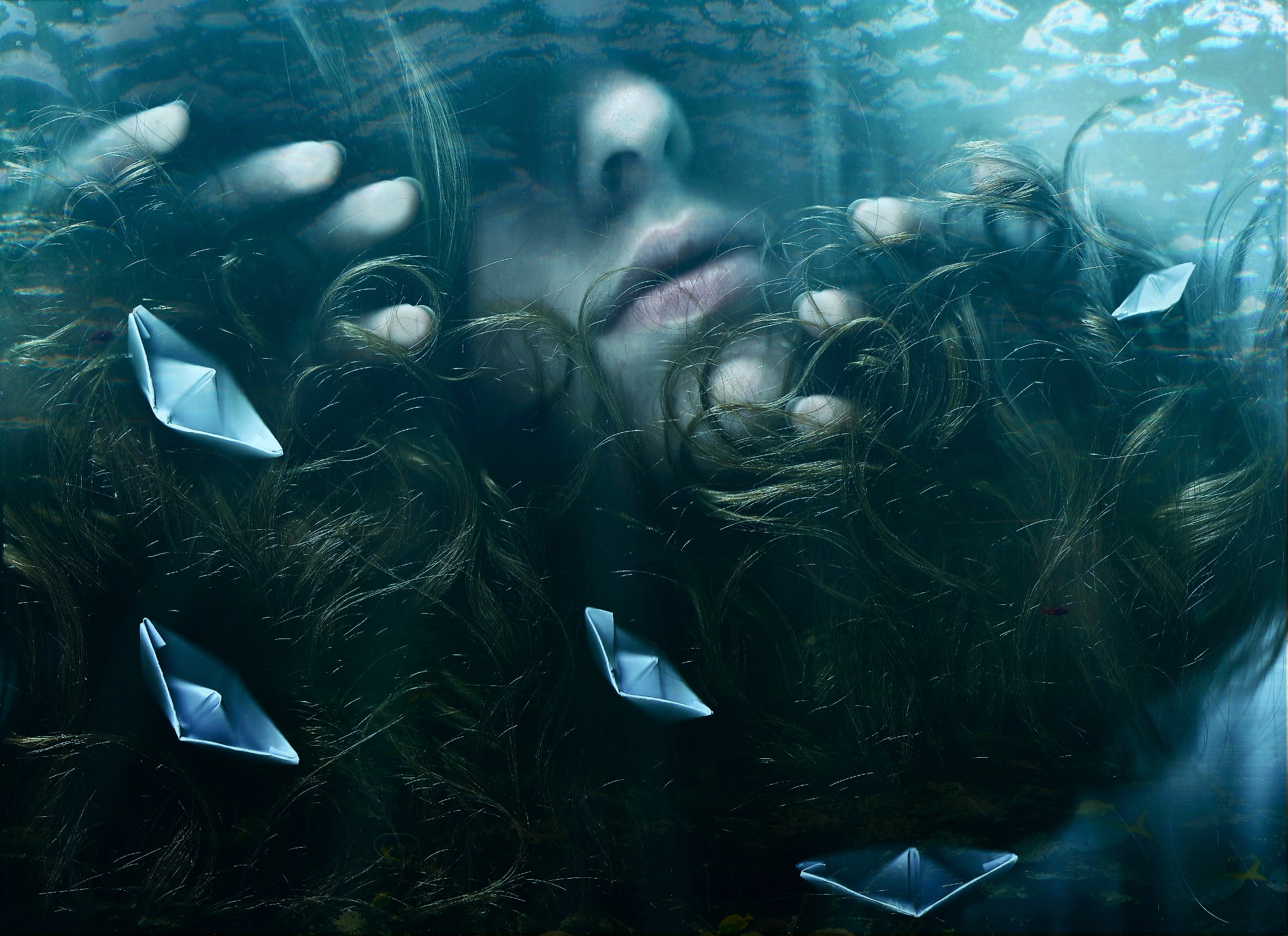Surreal Women Under Water Wallpapers