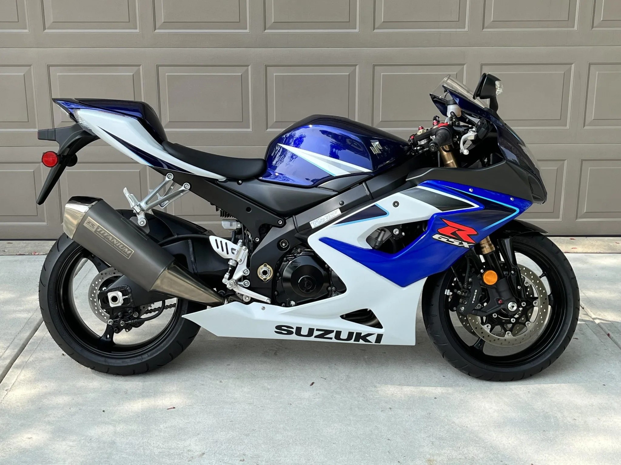 Suzuki Gsx-R1000 Wallpapers