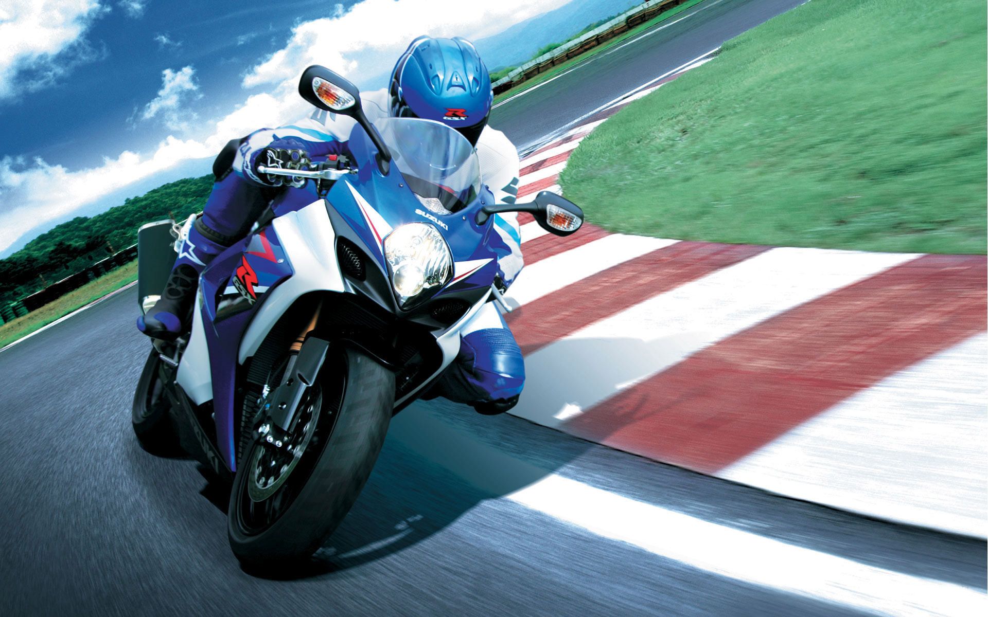 Suzuki Motorcycle Wallpapers