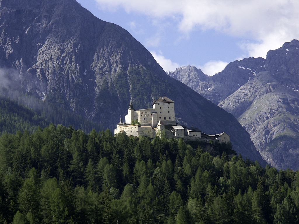 Tarasp Castle Wallpapers