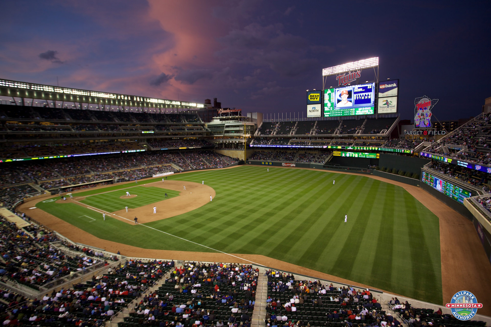 Target Field Wallpapers