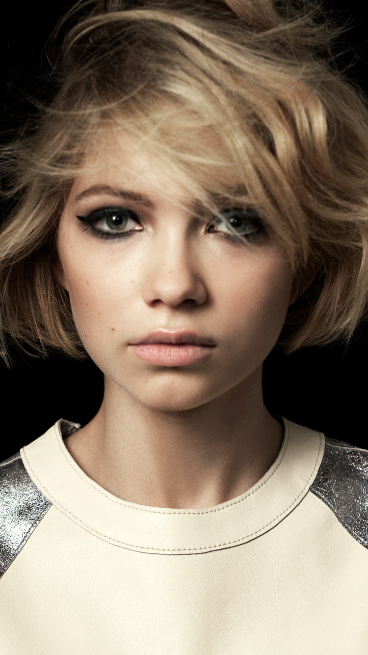 Tavi Gevinson Wallpapers