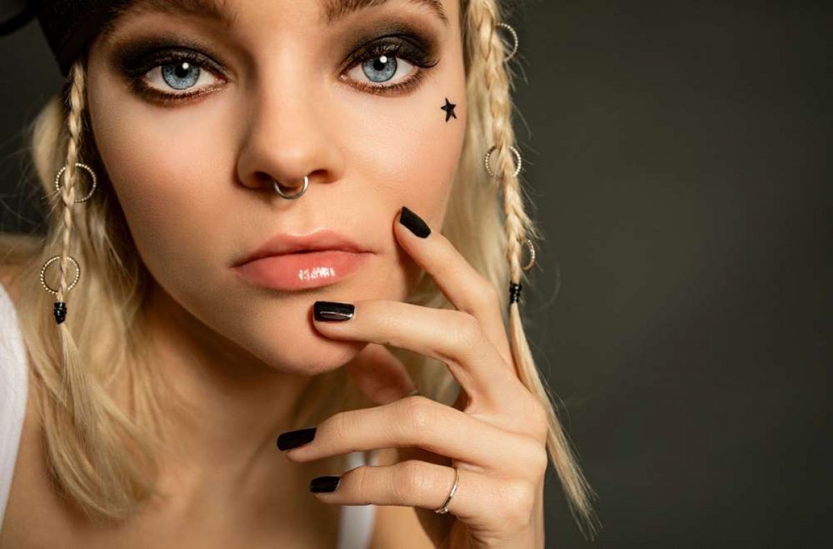 Taylor Hickson 2018 Wallpapers