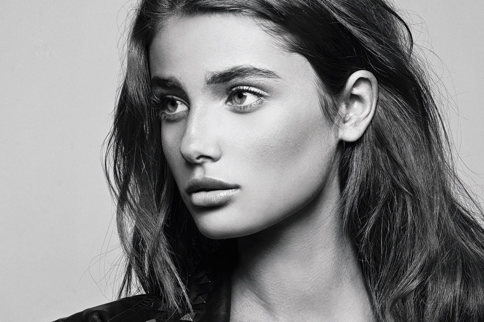 Taylor Marie Hill Wallpapers