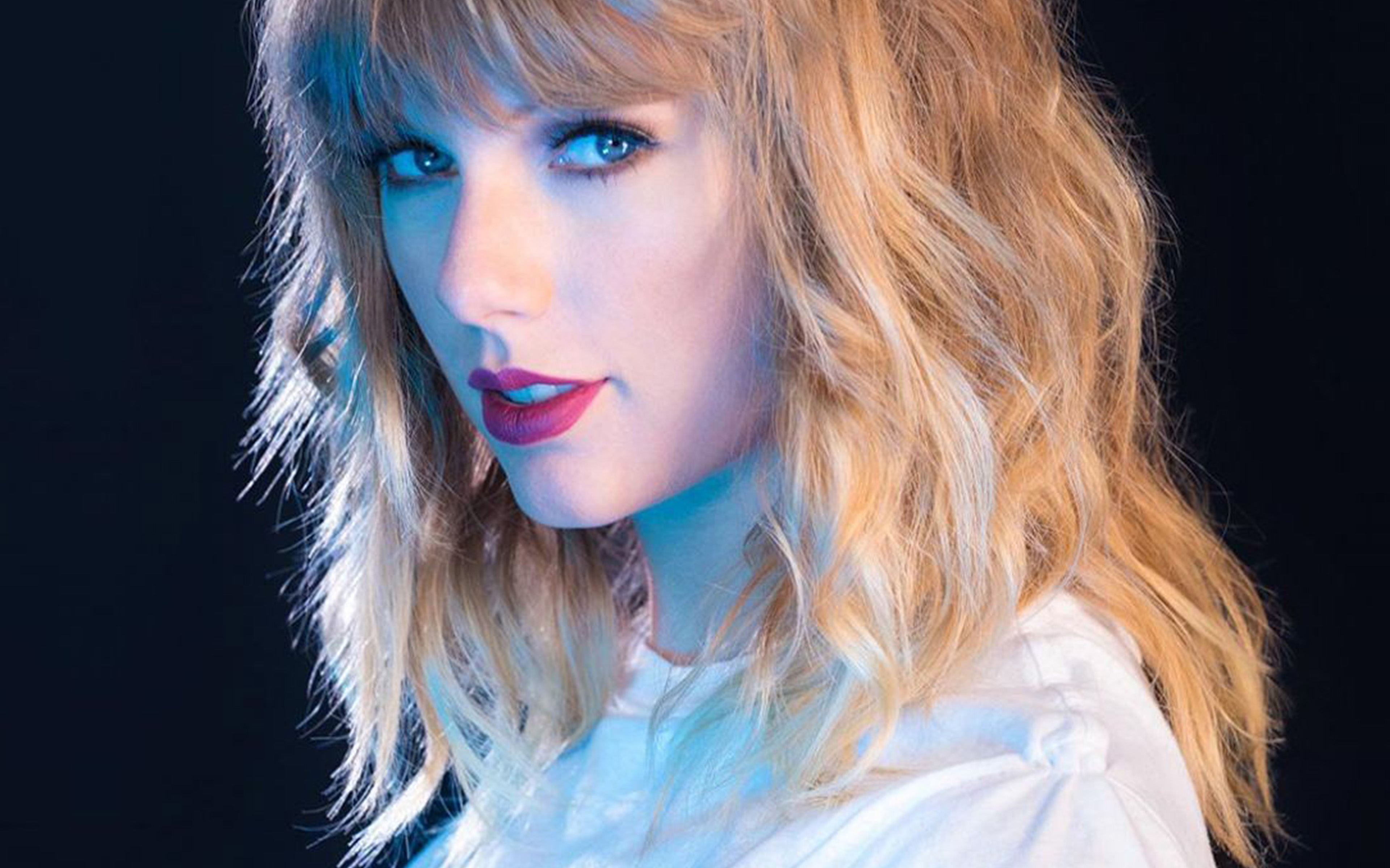 Taylor Swift Latest Wallpapers