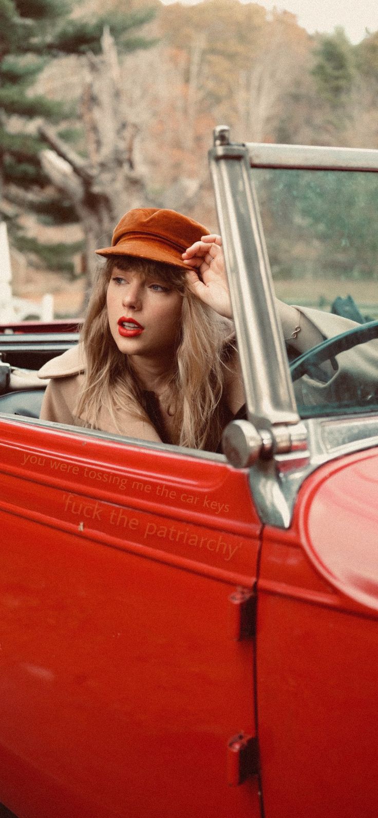 Taylor Swift Red Wallpapers