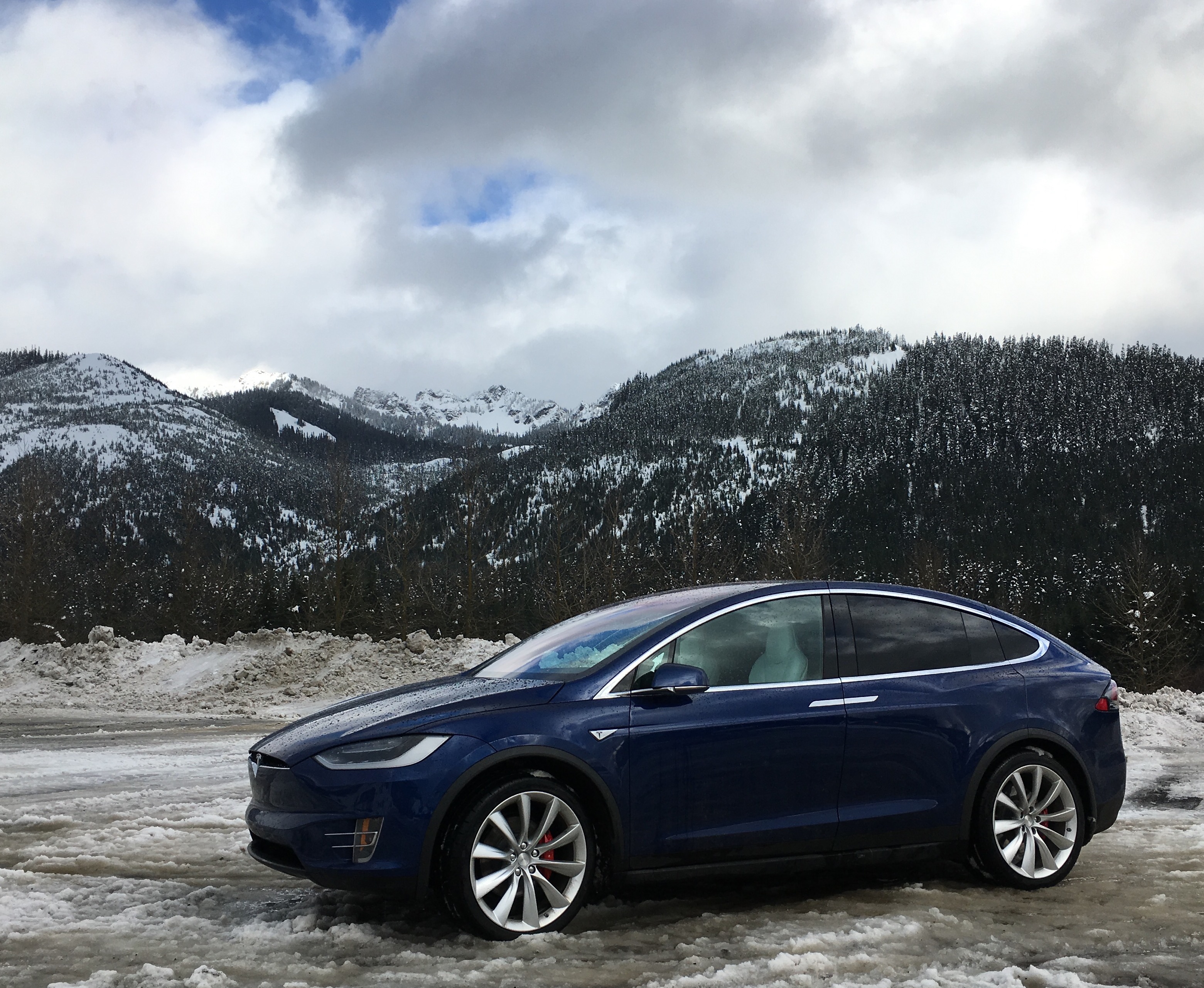 Tesla Model X In Mountains Wallpapers