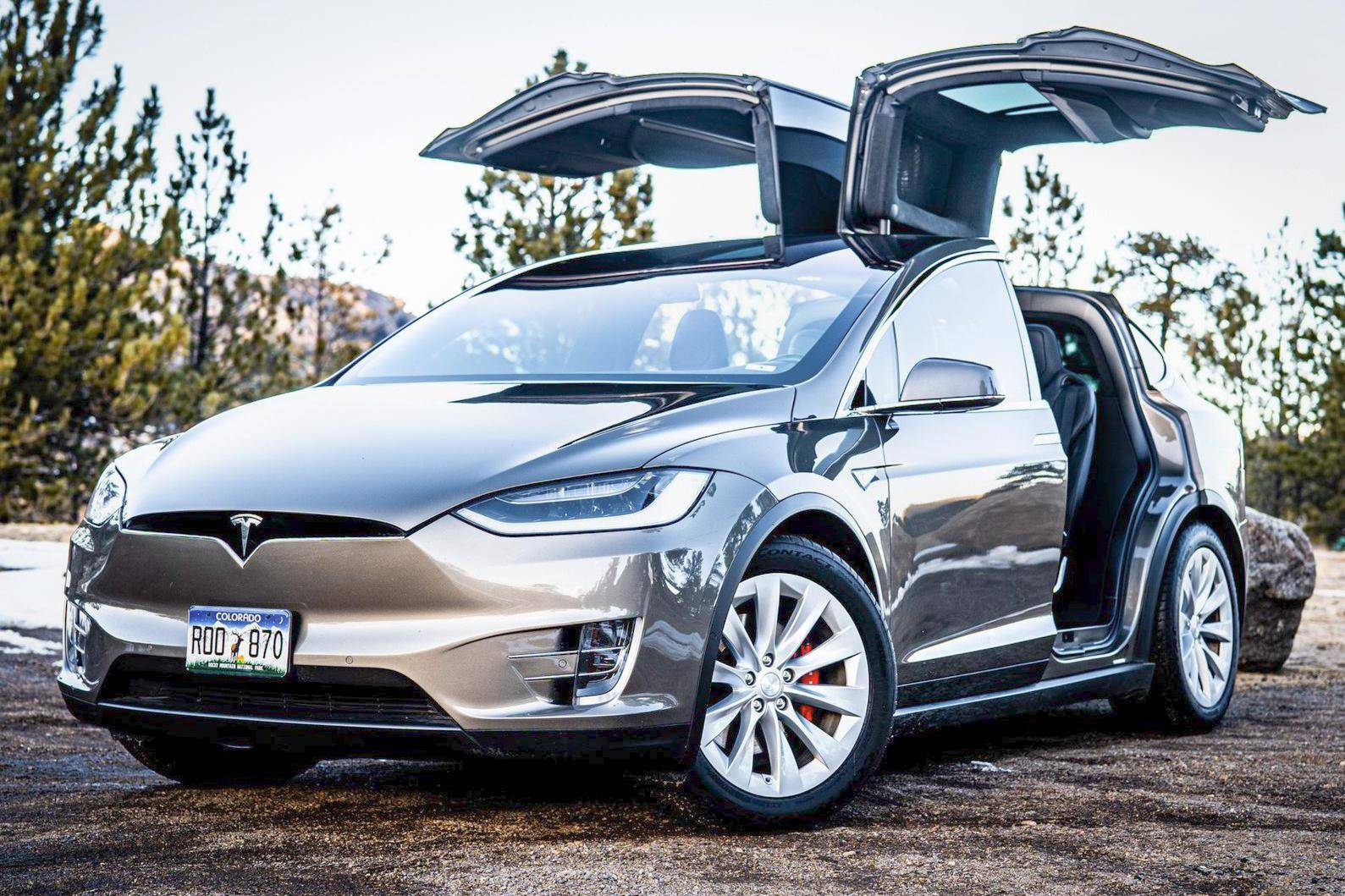 Tesla Model X P90D Wallpapers