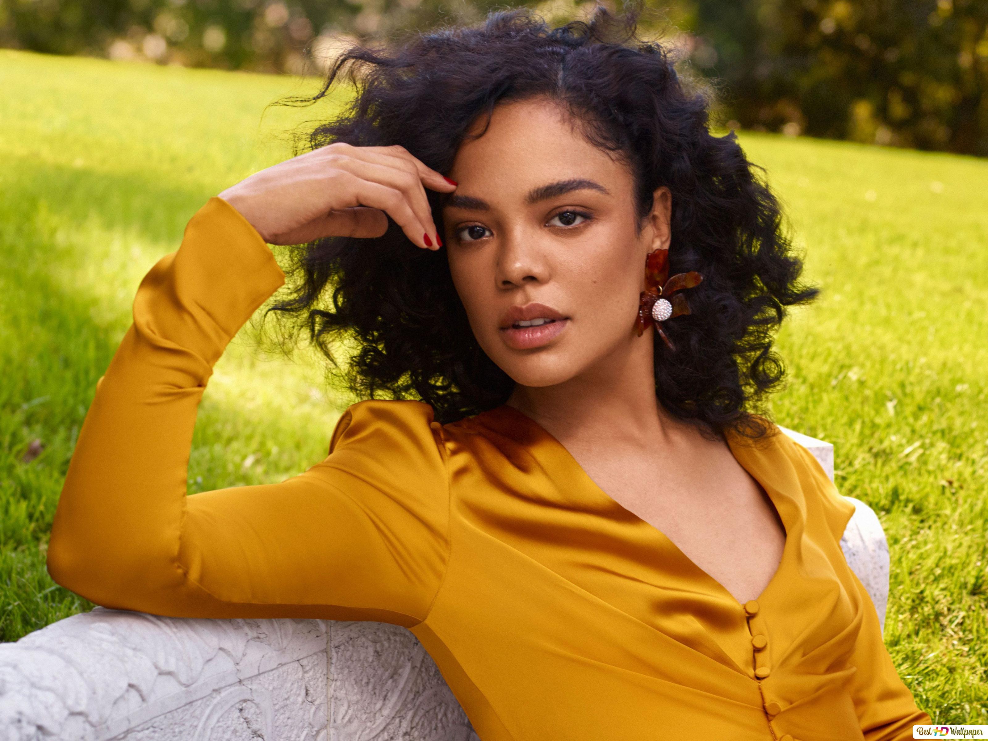 Tessa Thompson Actress Cool 2021 Wallpapers