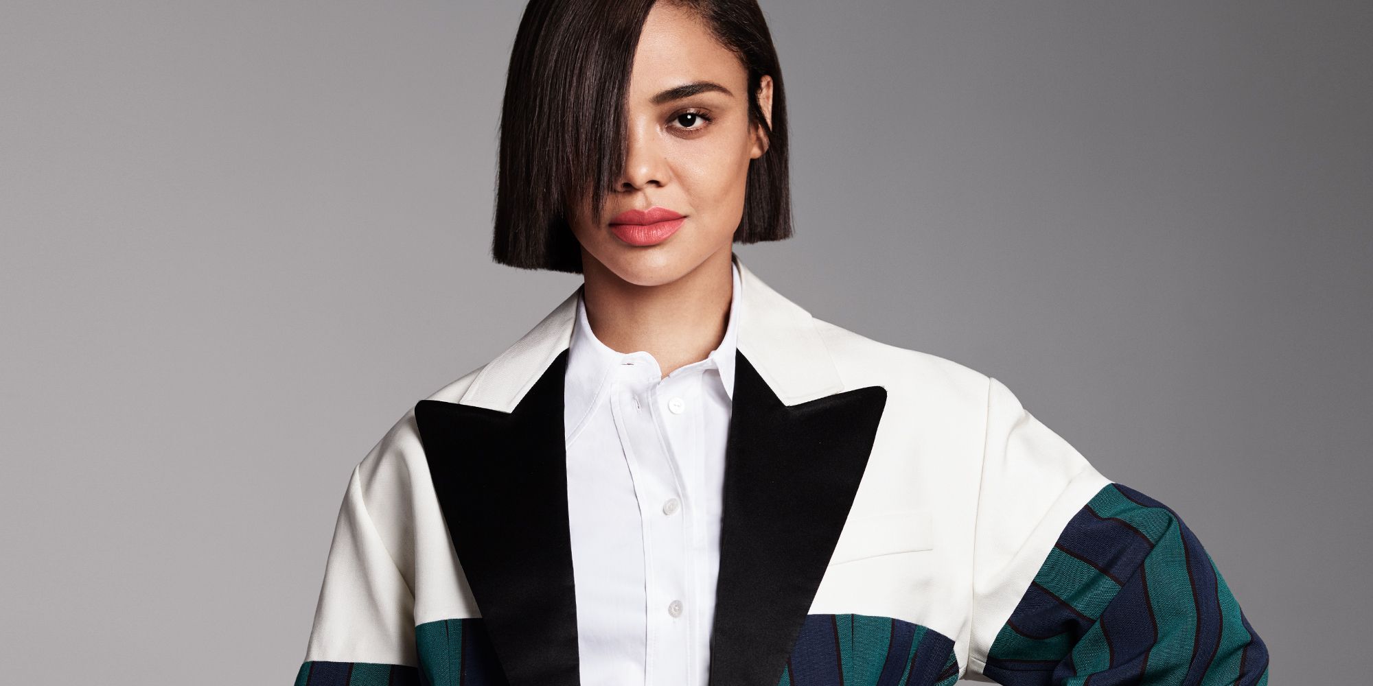 Tessa Thompson Actress Cool 2021 Wallpapers