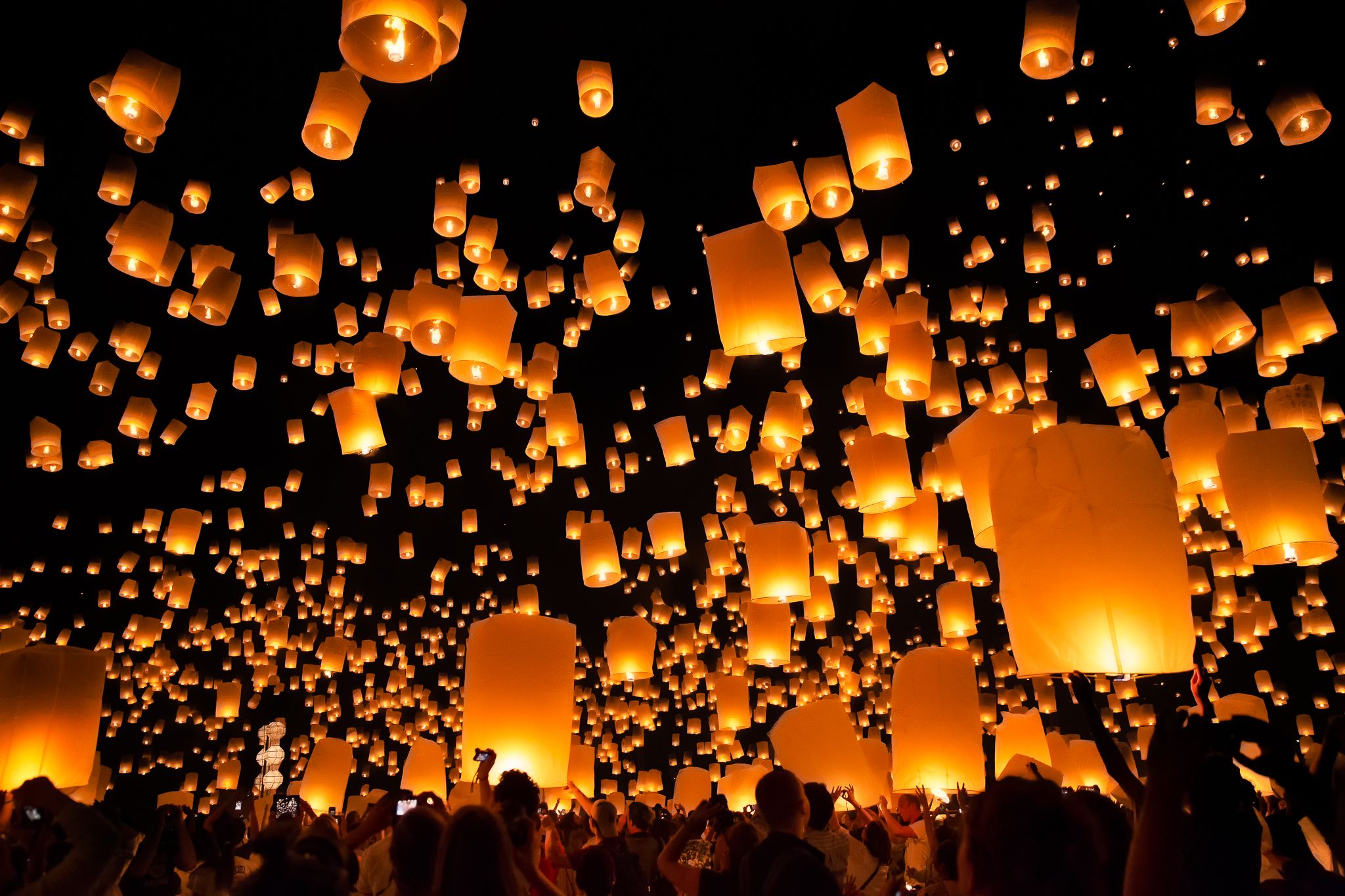 Thai Lantern Festival 2015 Wallpapers