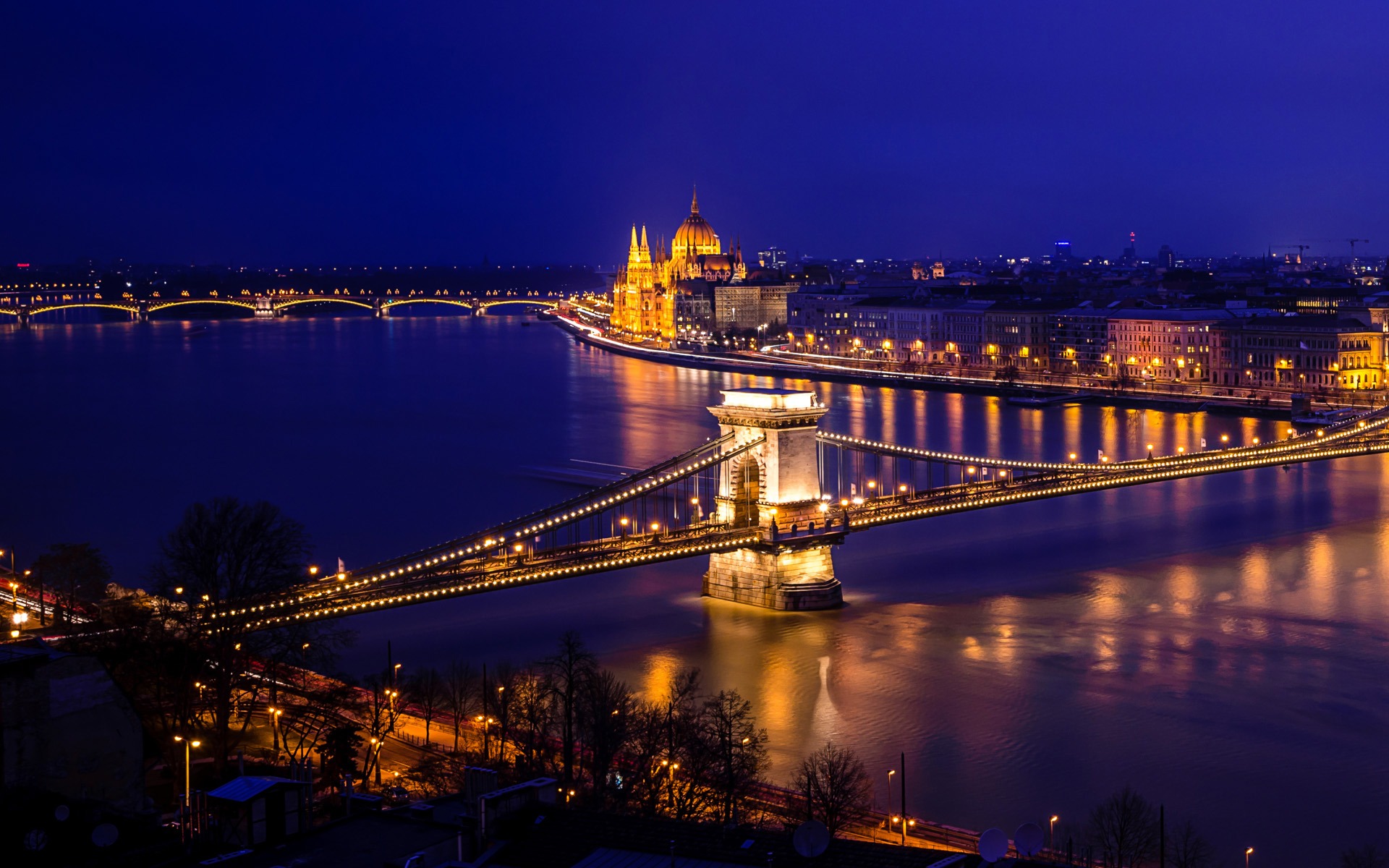 The Chain Bridge Wallpapers