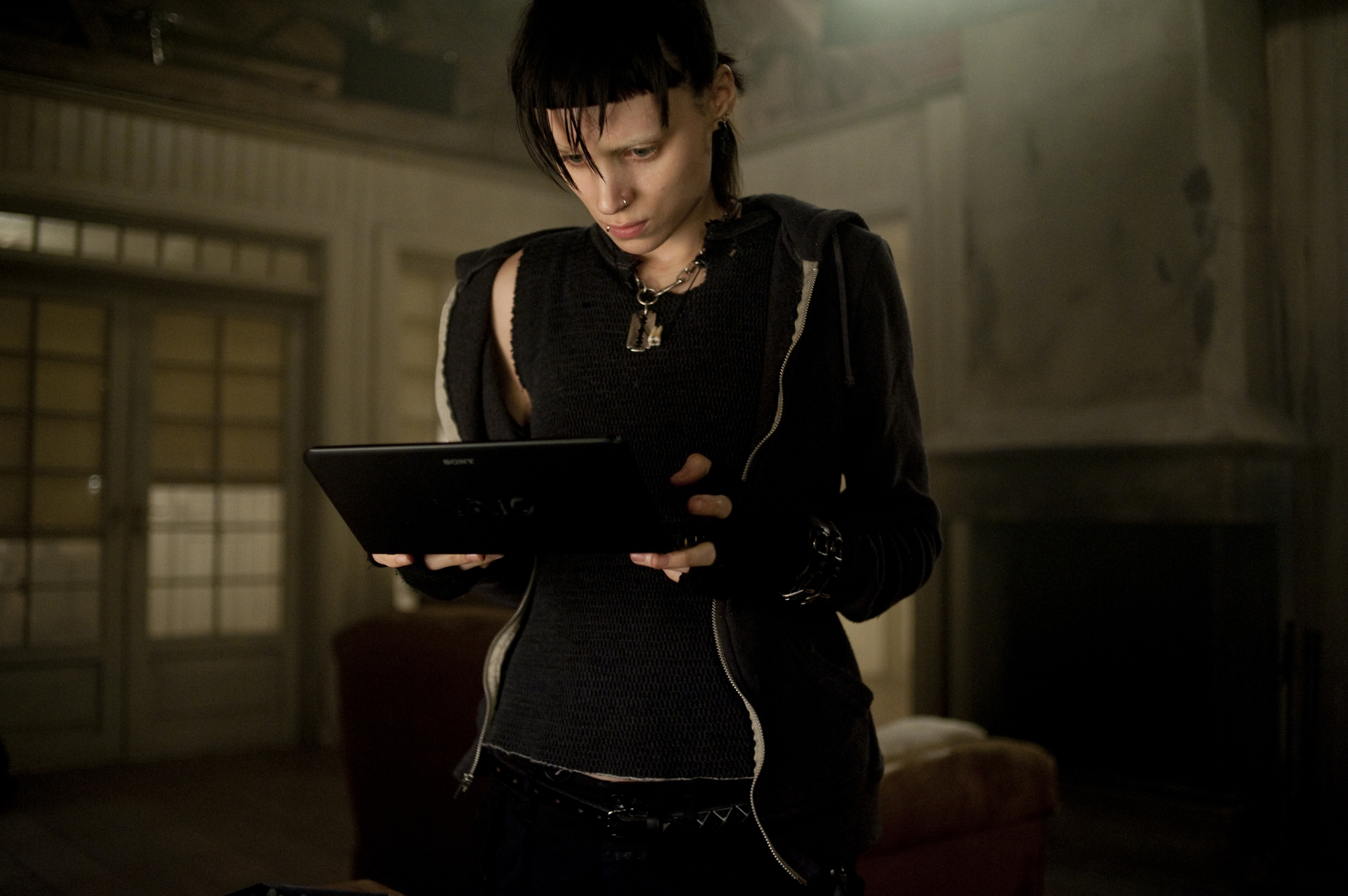 The Girl With The Dragon Tattoo Wallpapers