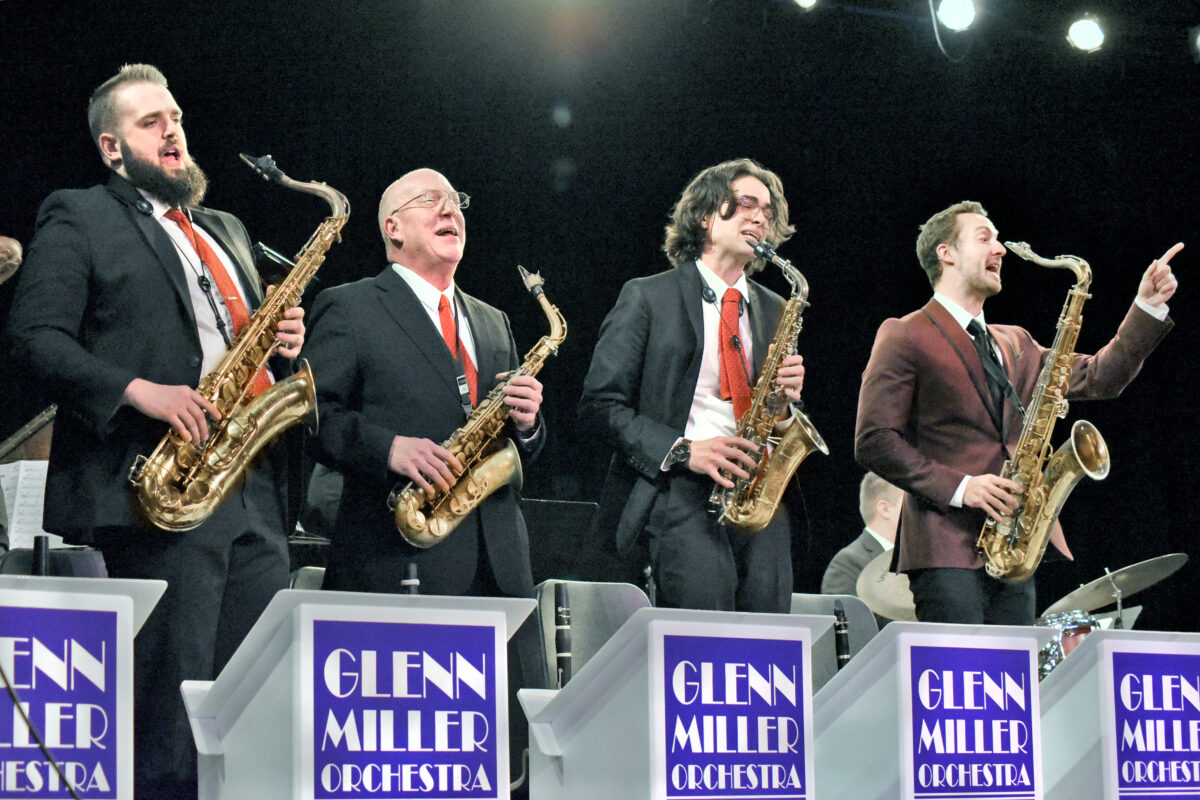 The Glenn Miller Orchestra Wallpapers