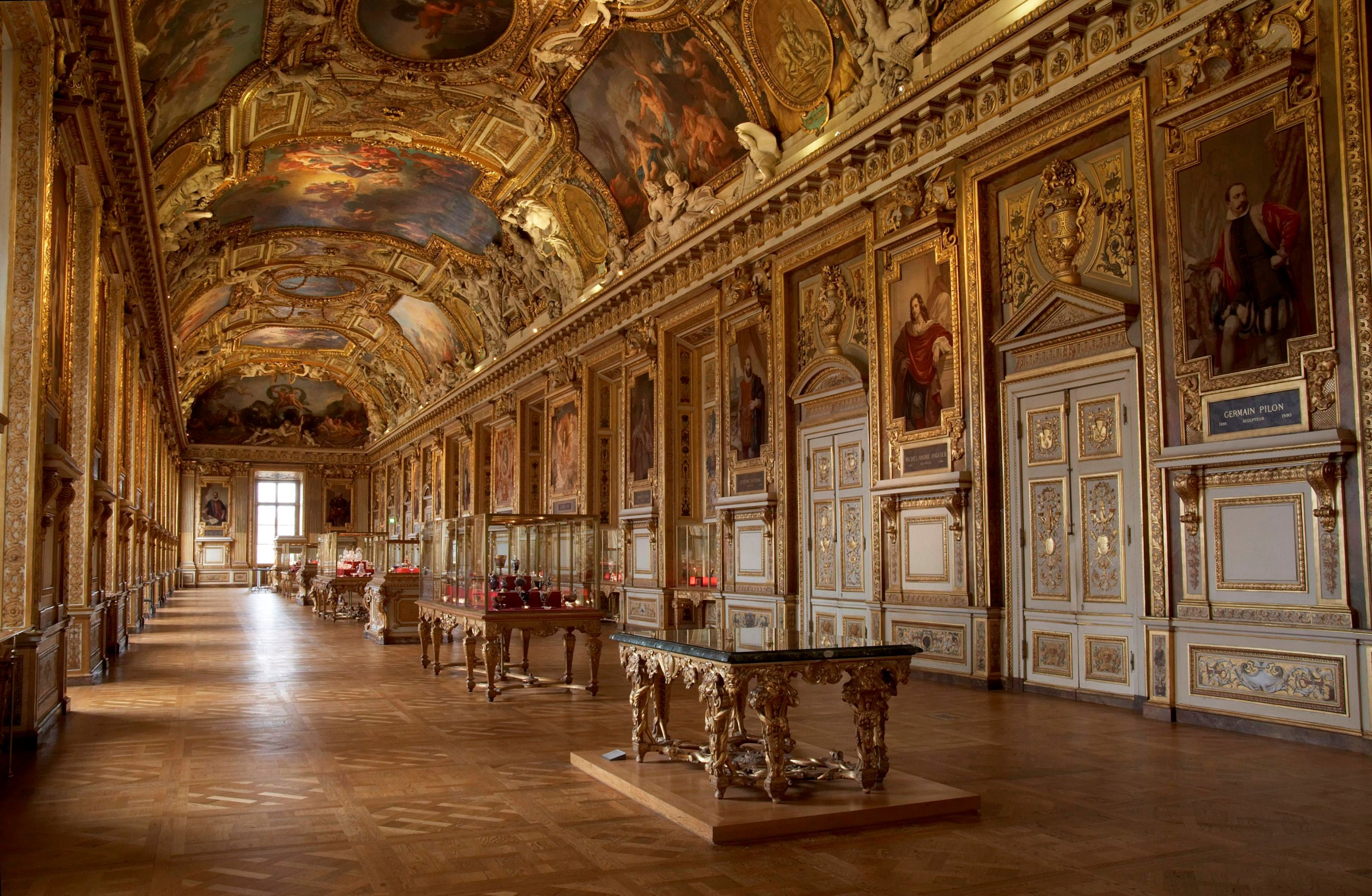 The Louvre Wallpapers