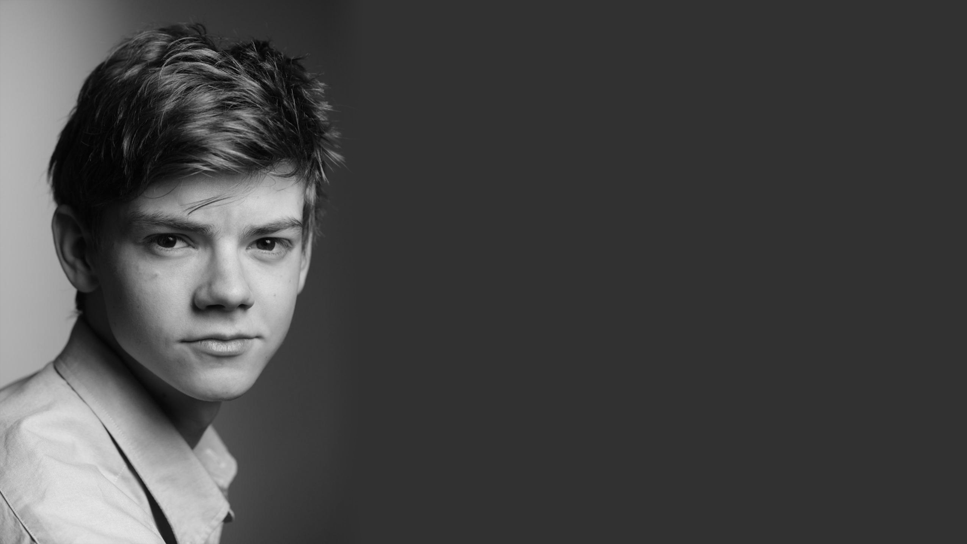 Thomas Brodie Sangster Wallpapers