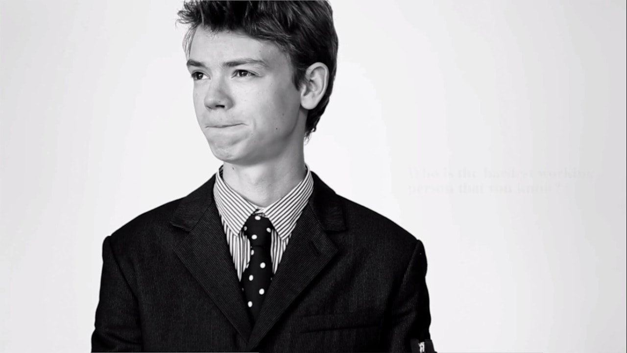 Thomas Brodie Sangster Wallpapers