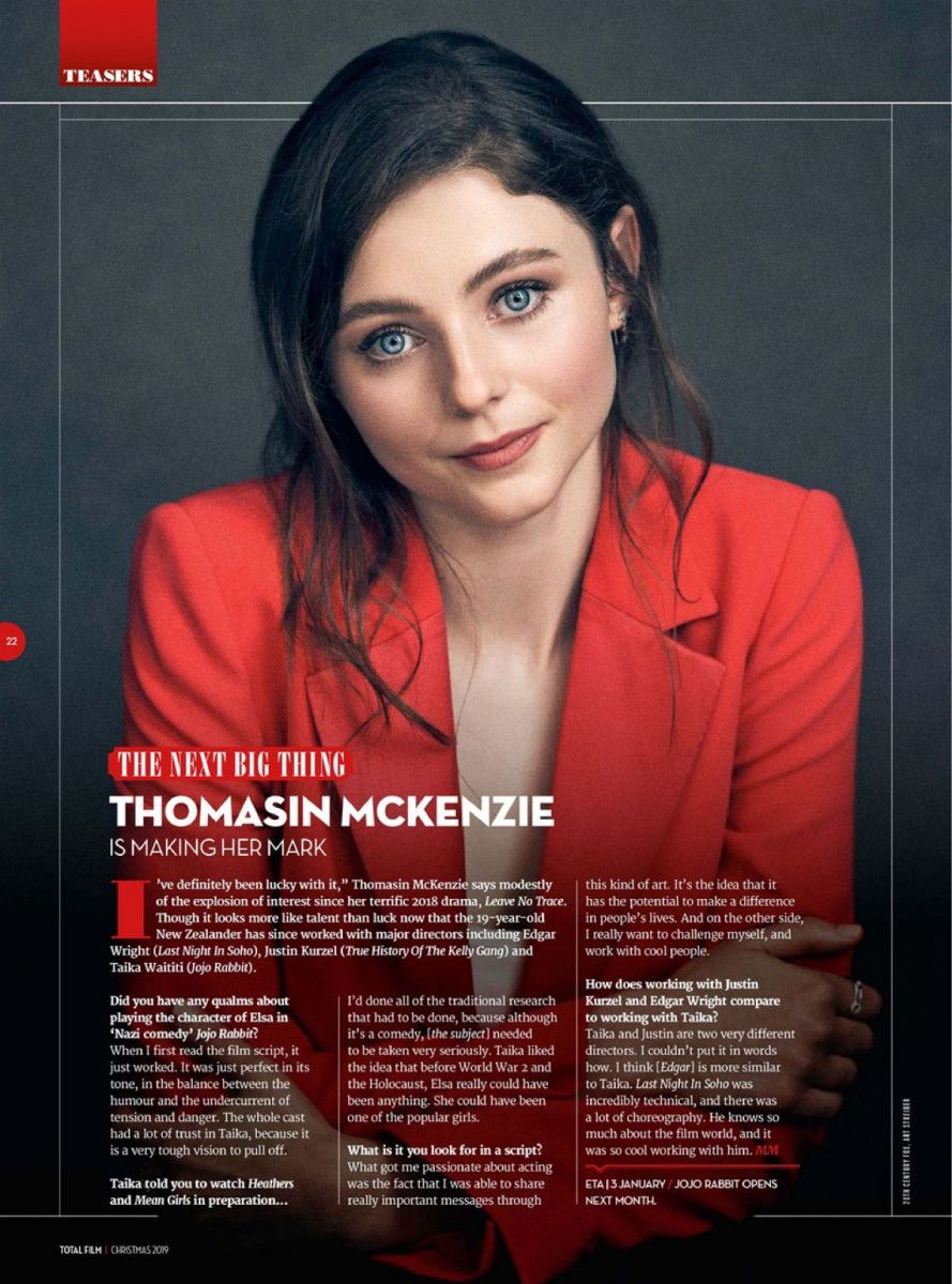 Thomasin Mckenzie In Last Night In Soho Wallpapers