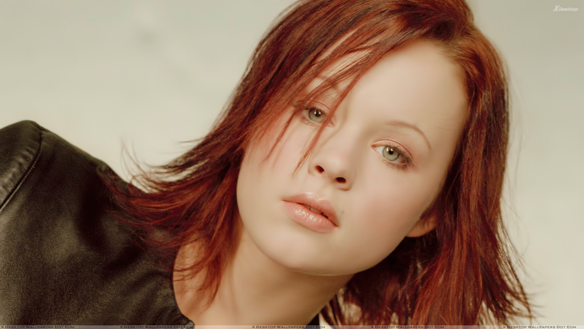Thora Birch Wallpapers