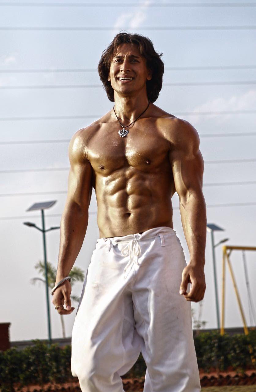 Tiger Shroff Body Wallpapers