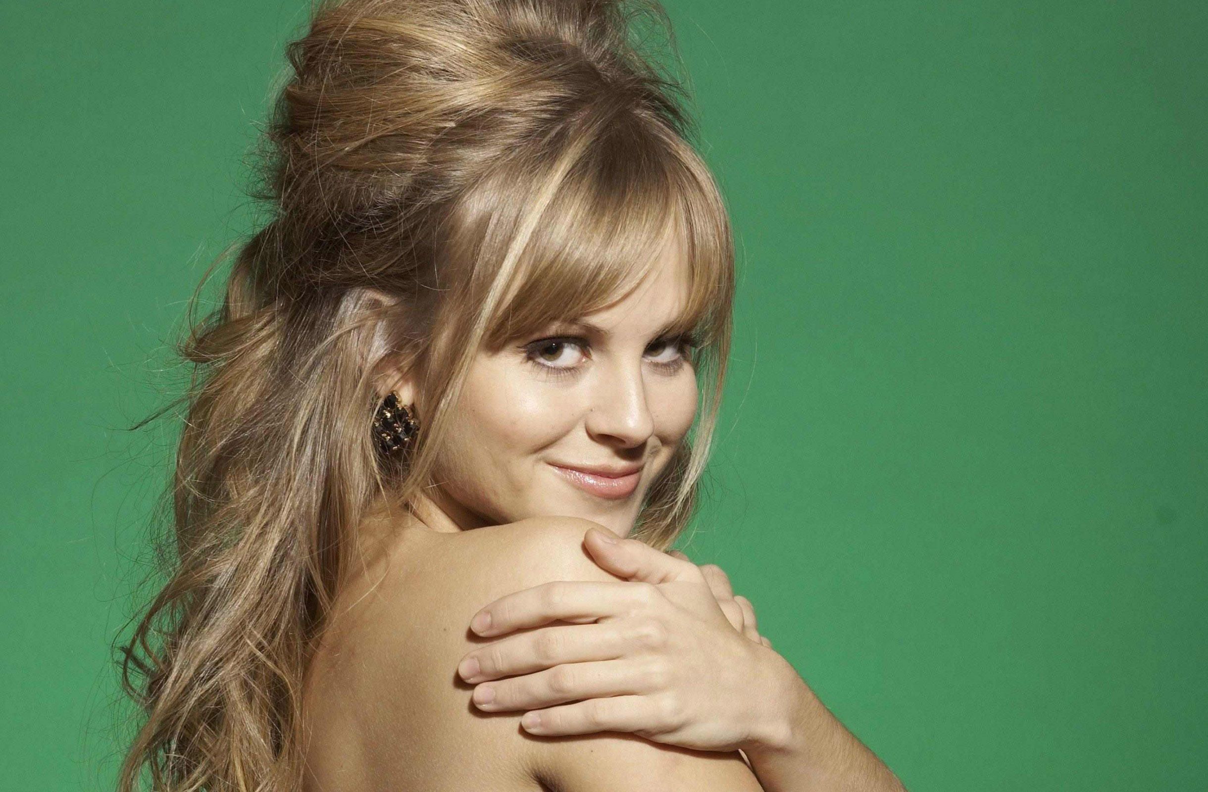 Tina O'Brien Wallpapers