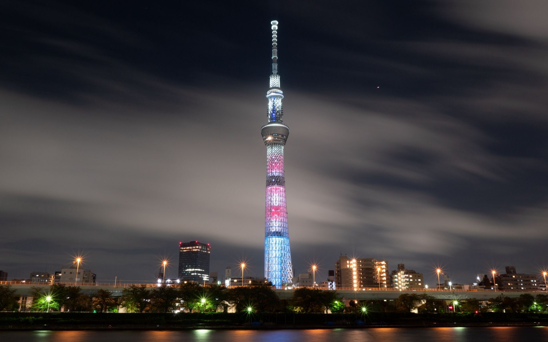 Tokyo Tower At Night Wallpapers