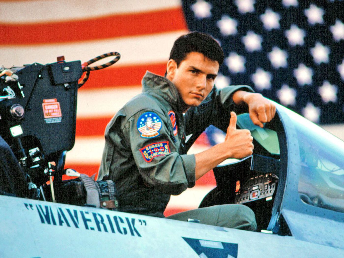 Tom Cruise As Maverick Top Gun Wallpapers